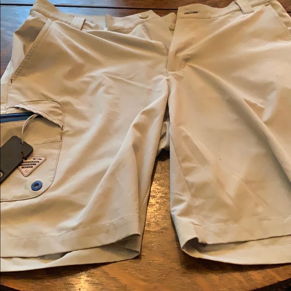 Columbia PFG hybrid shorts